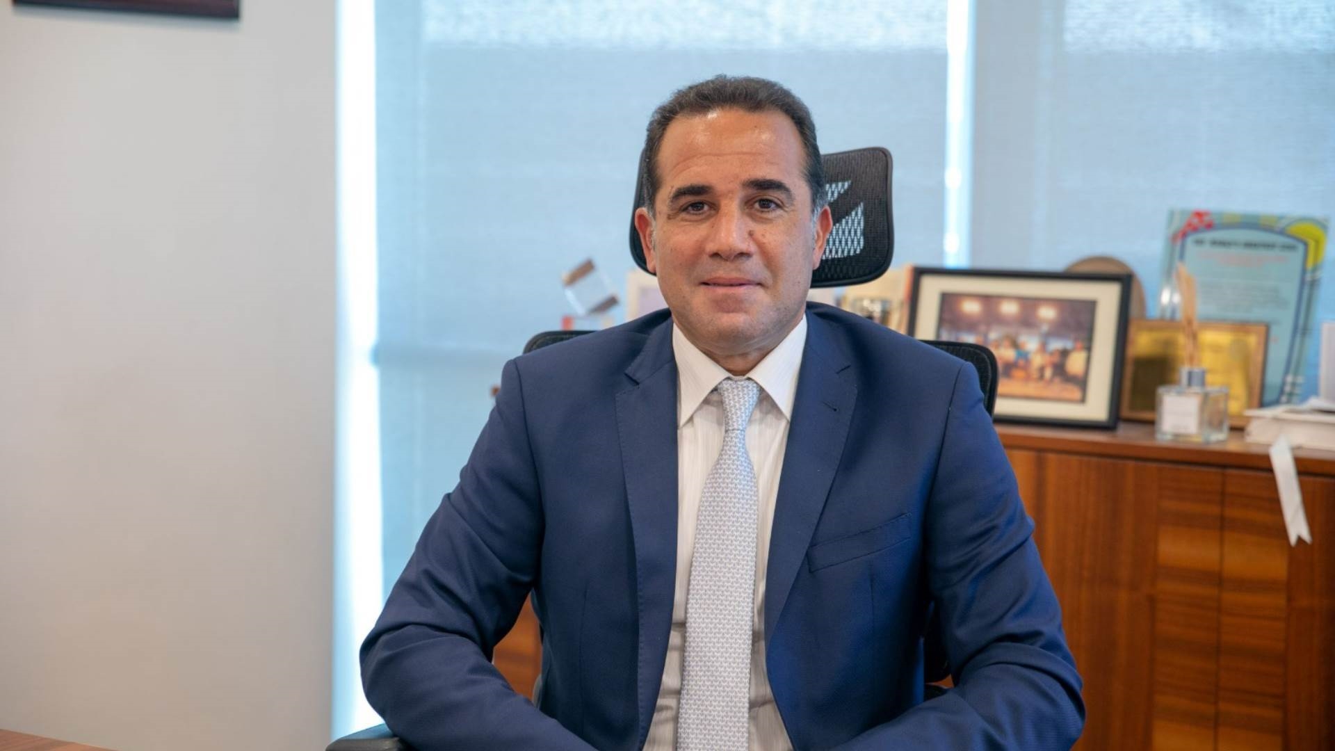 خالد السلاوي الرئيس التنفيذي والعضو المنتدب للبنك الأهلي الكويتي - مصر  FirstBank