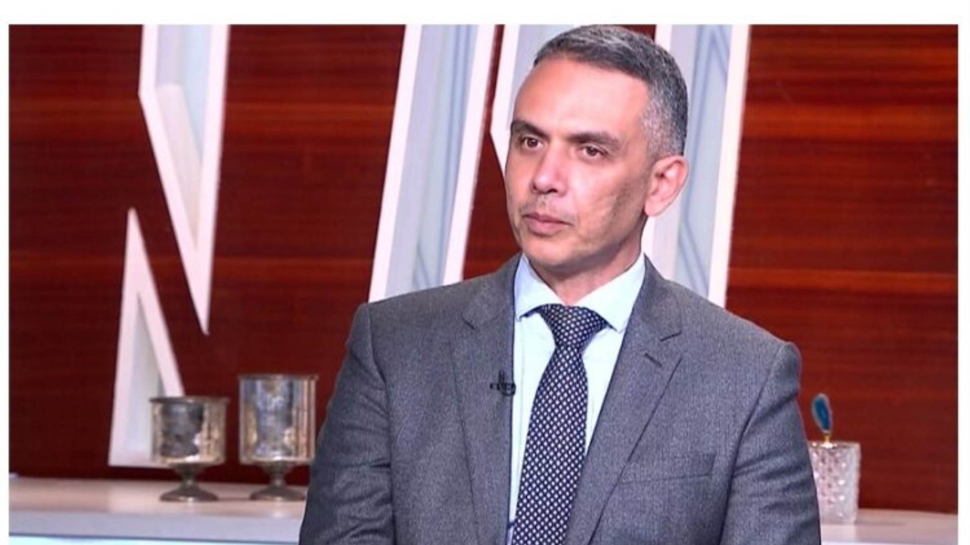 رئيس وحدة البحوث بشركة الأهلي فاروس لتداول الأوراق المالية هاني جنينة  FirstBank