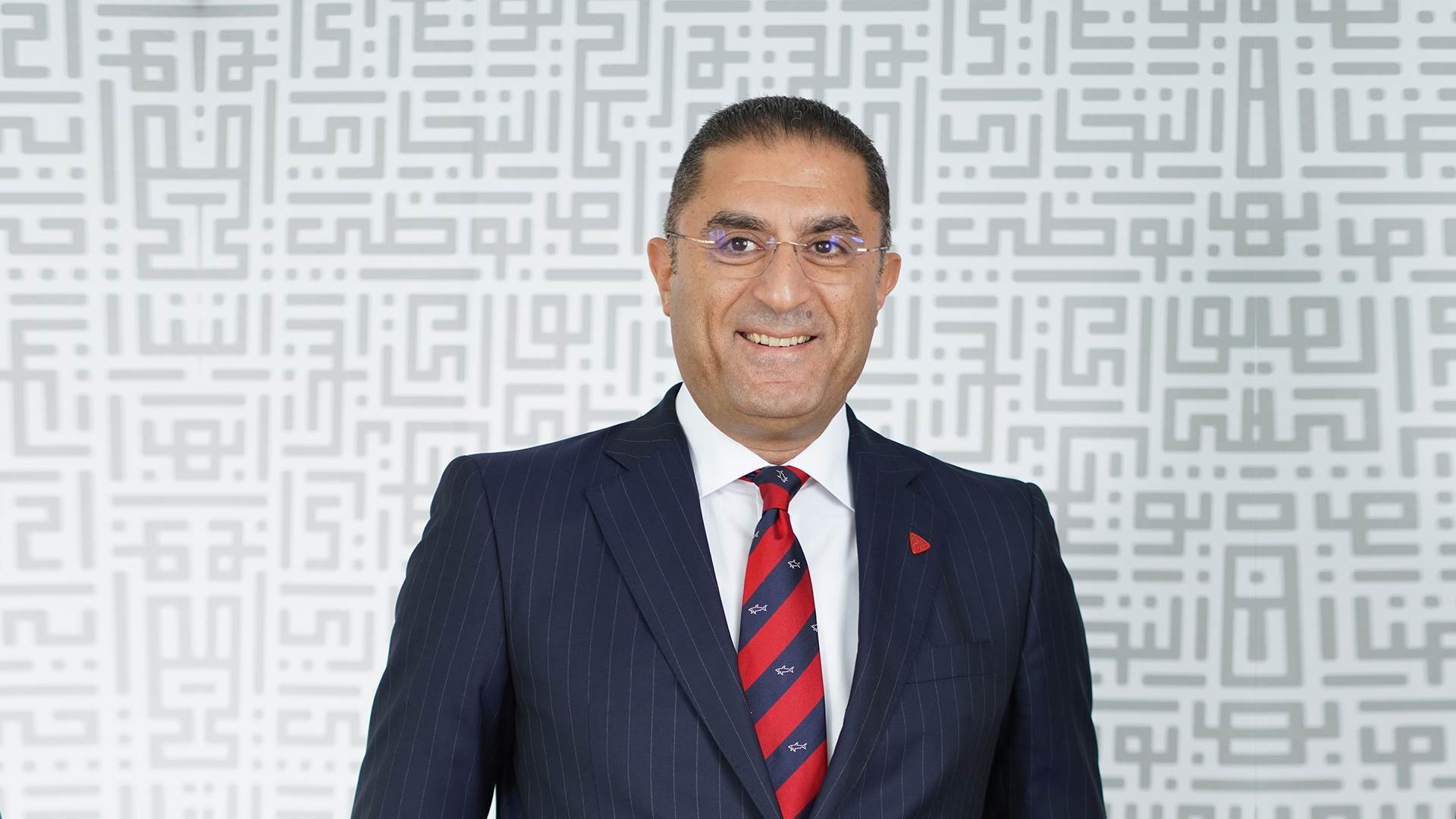 إيهاب السويركي الرئيس التنفيذي والعضو المنتدب ببنك أبوظبي التجاري مصر  FirstBank