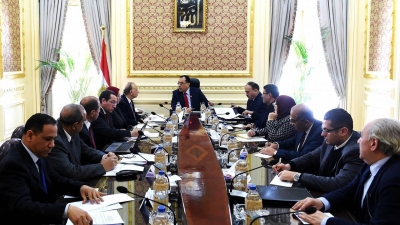 رئيس الوزراء: جاري العمل على تفعيل مبادرة دعم القطاعات الإنتاجية بالتعاون مع البنك المركزي