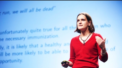 قطوف: إستر دوفلو.. أصغر الفائزين بجائزة نوبل فى الاقتصاد