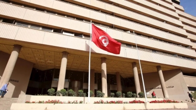 محافظ البنك المركزي التونسي: نعمل مع صندوق النقد على برنامج إصلاح اقتصادي عادل