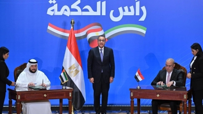 رئيس الوزراء: 35 مليار دولار ستدخل الاقتصاد المصري قريباً لحل أزمة السيولة الدولارية
