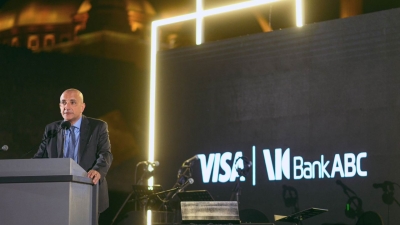 بنك «ABC» و«Visa» يطلقان بطاقة فيزا «انفينيت» المعدنية لأول مرة في السوق المصرى