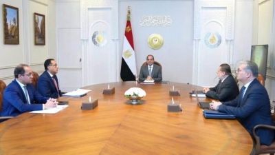 الرئيس السيسي يبحث جهود الحكومة في تلبية احتياجات الدولة من المنتجات البترولية بحضور محافظ «المركزي»