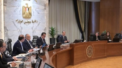 رئيس الوزراء يتابع آليات تنفيذ توصيات اللجنة الاستشارية للتنمية السياحية بحضور وكيل محافظ «المركزي»