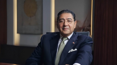 صُنّاع القرار: استراتيجية هشام عز العرب تدفع «CIB» لتعزيز موقعه كأكبر بنك خاص في مصر