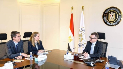 وزير التخطيط يلتقي المدير الإقليمي للبنية التحتية بالبنك الدولي لبحث «التمويل المبتكر» وتطوير قطاع السياحة