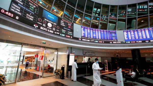 بورصات الخليج تغلق على ارتفاع جماعي برغم صعود مخاوف «أوميكرون»