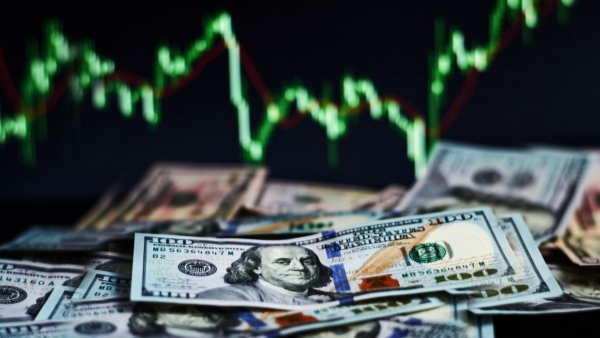 الدولار يواصل ارتفاعه خلال تعاملات اليوم ويسجل 26.40 للبيع