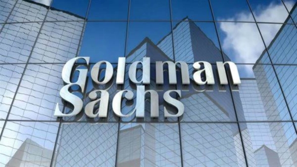 «جولدمان ساكس» يتوقع خفضًا أبكر وأسرع للفائدة الأمريكية