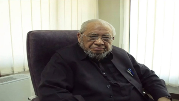 قطوف: خورشيد أحمد أبرز علماء الاقتصاد الإسلامي