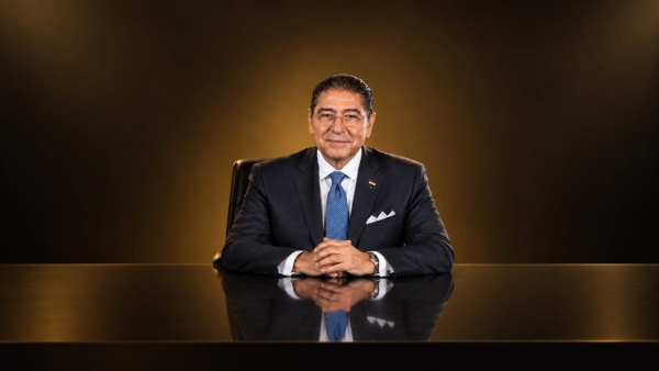 هشام عز العرب.. «عامان على العودة» والأرقام تروي فصلًا جديدًا في مسيرة «CIB»